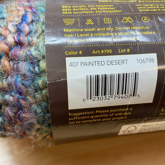 Lion Brand Homespun Yarn Bundle - Picture 4 of 5